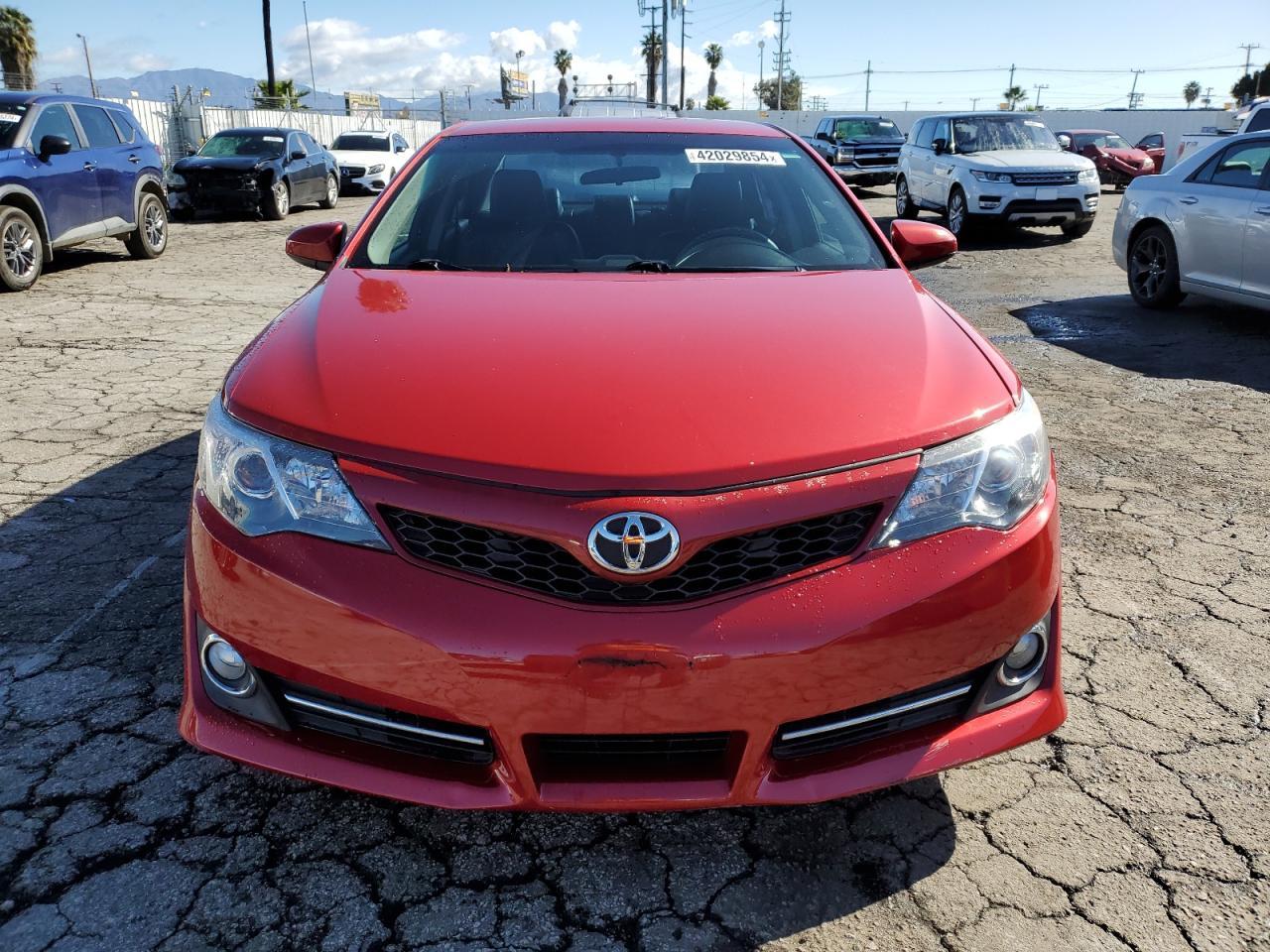 2014 TOYOTA CAMRY L - Image 5