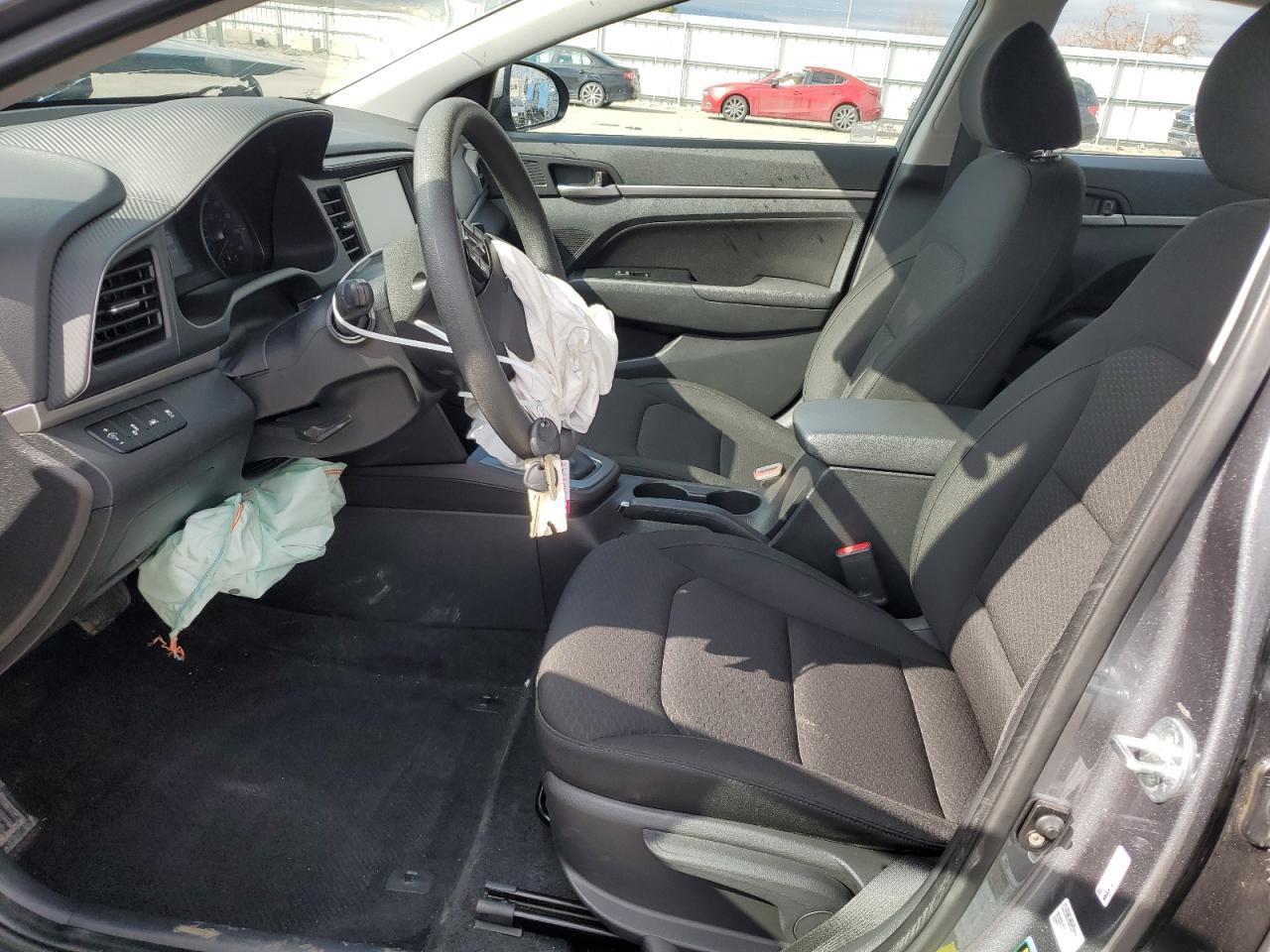 2019 HYUNDAI ELANTRA SE - Фото 7