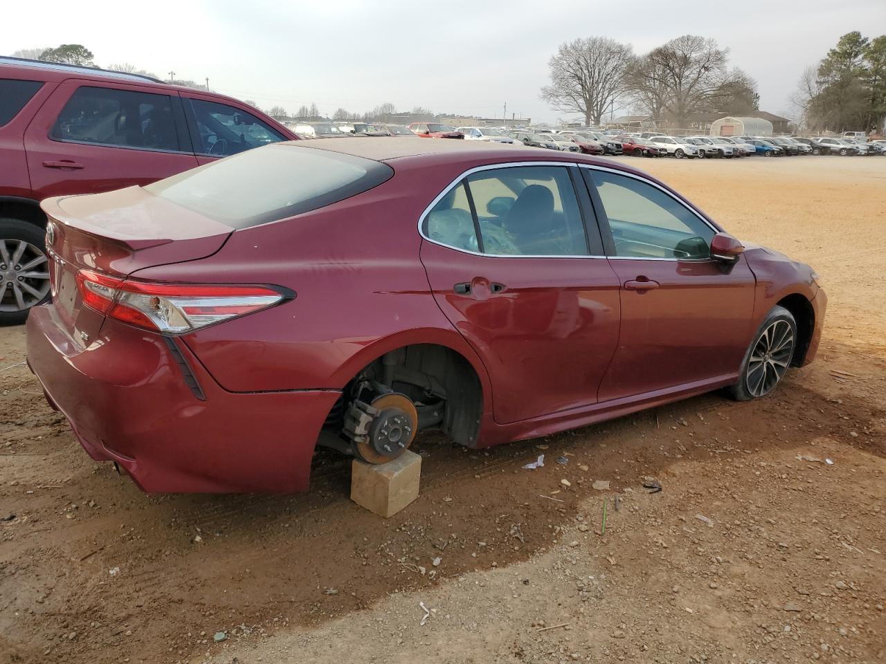 2018 TOYOTA CAMRY L - Image 3