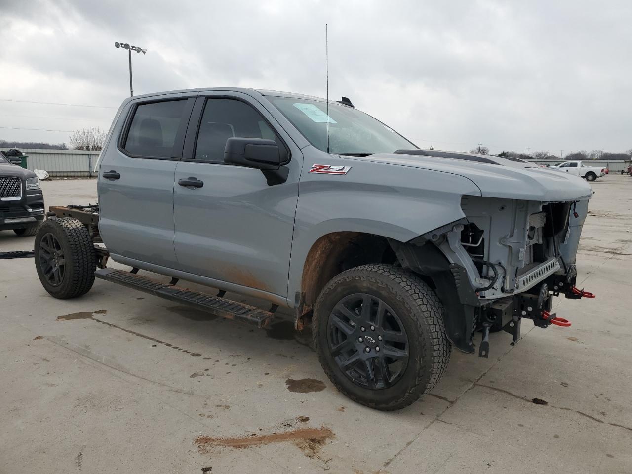 2024 CHEVROLET SILVERADO - Image 4
