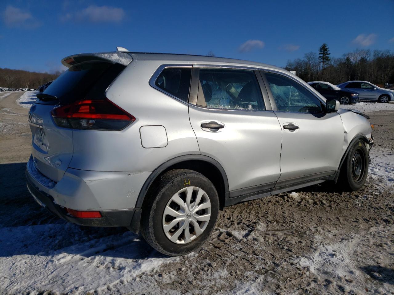 2018 NISSAN ROGUE S - Фото 3