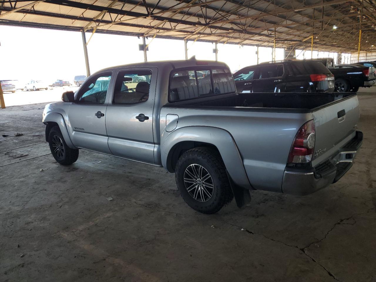 2014 TOYOTA TACOMA DOU - Фото 2