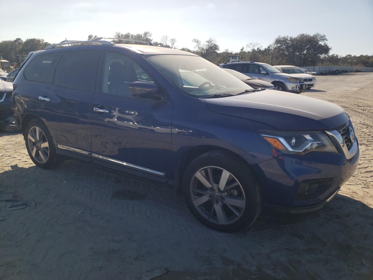 2018 NISSAN PATHFINDER - Image 4