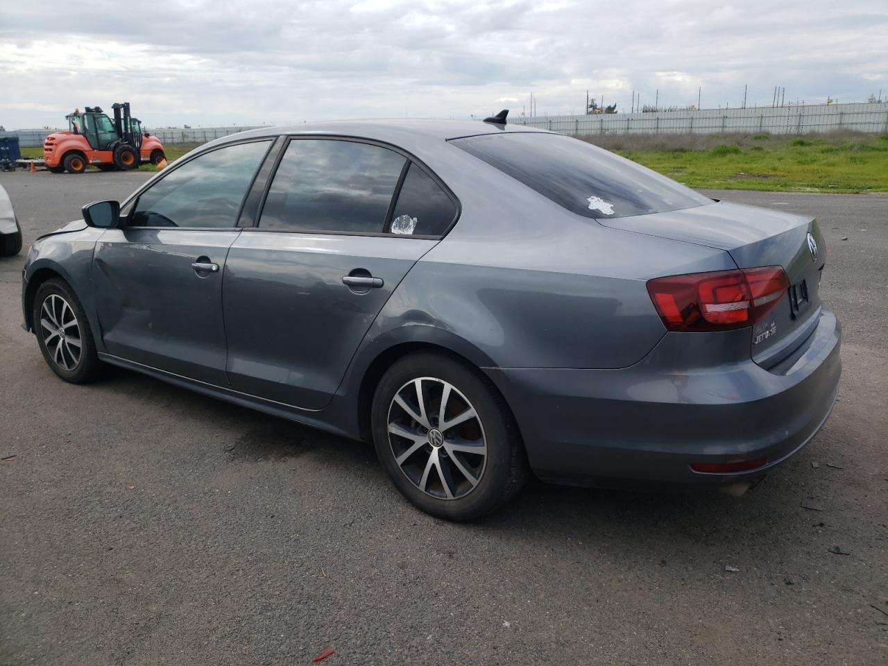2016 VOLKSWAGEN JETTA SE - Фото 2