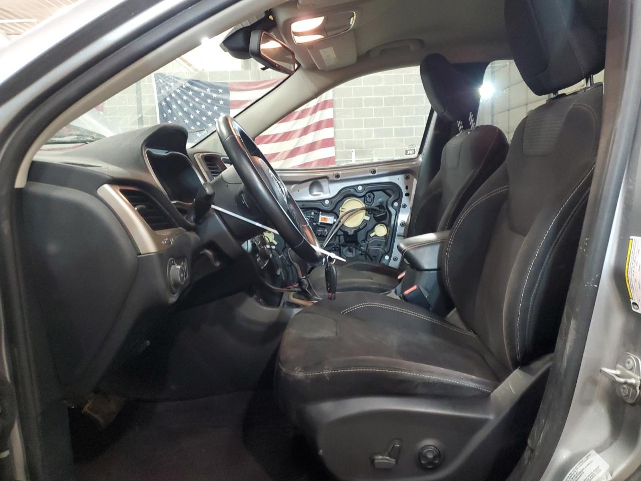 2016 JEEP CHEROKEE L - Image 7