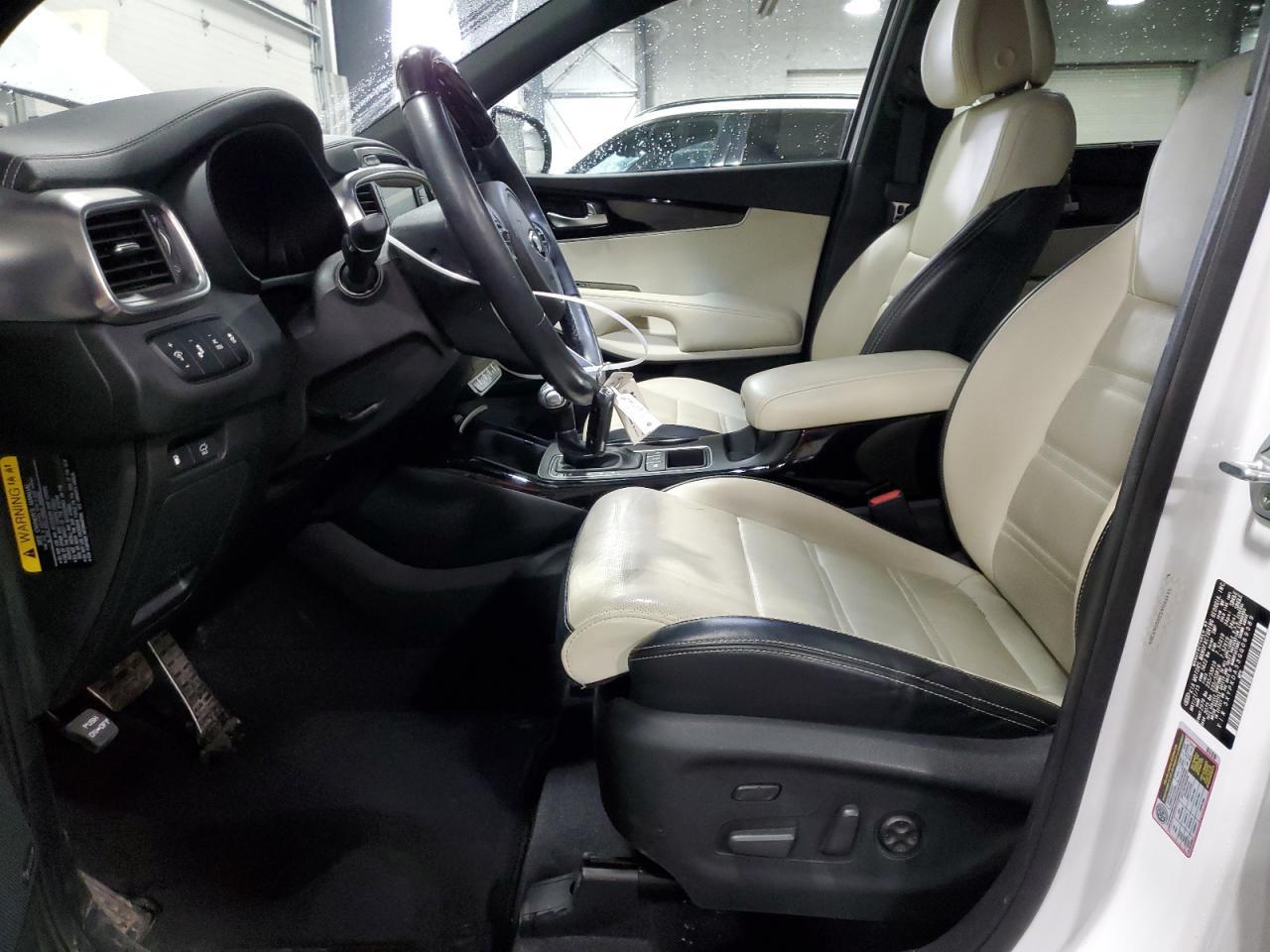 2016 KIA SORENTO SX - Image 7