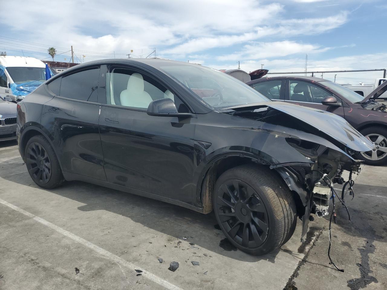 2023 TESLA MODEL Y - Image 4