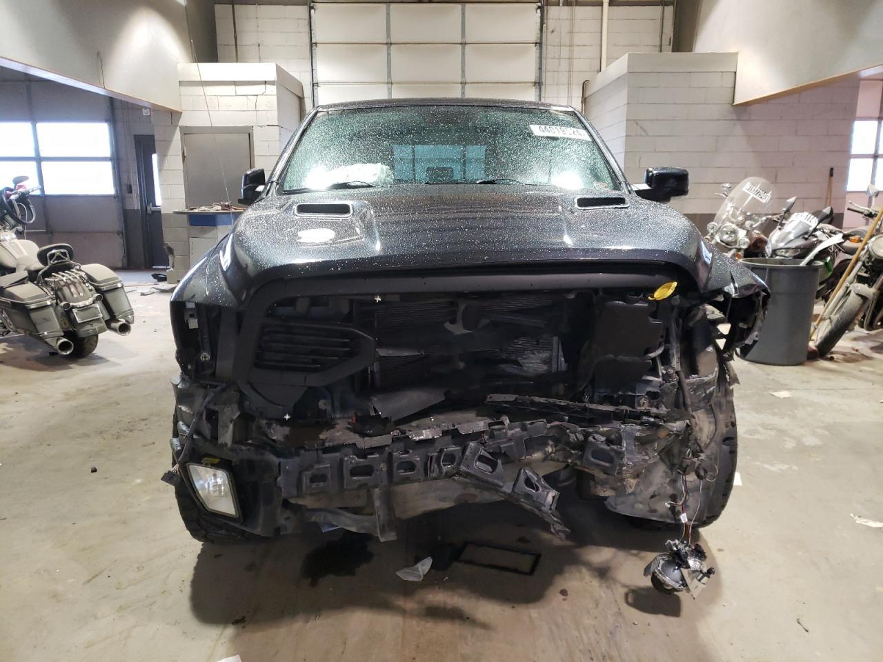 2015 RAM 1500 SPORT - Image 5