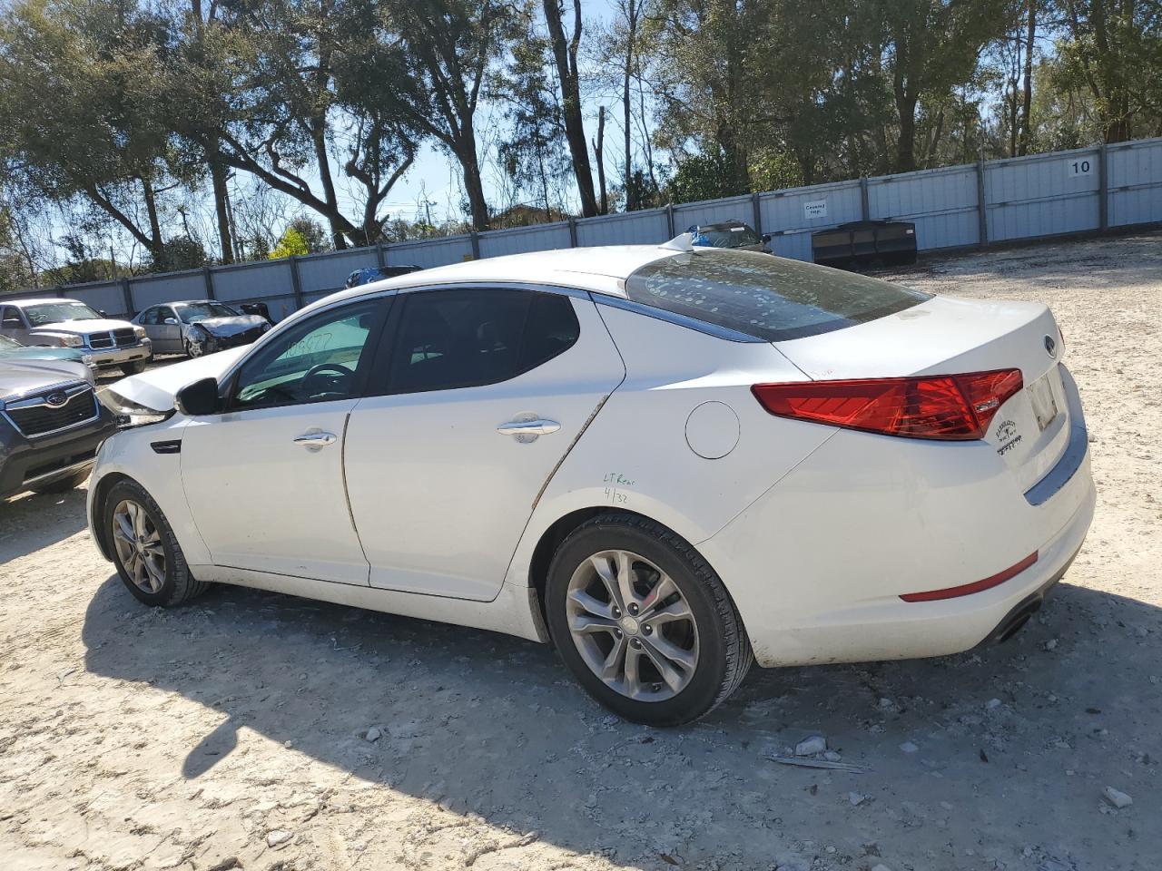 2013 KIA OPTIMA LX - Фото 2