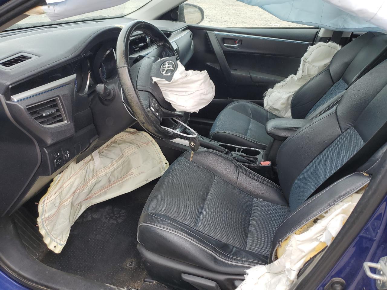 2015 TOYOTA COROLLA L - Фото 7