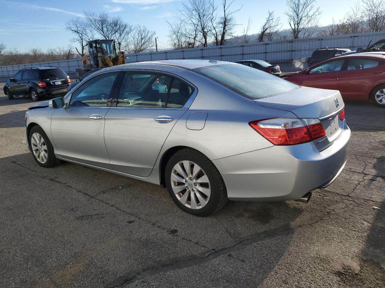 2015 HONDA ACCORD EXL - Image 2