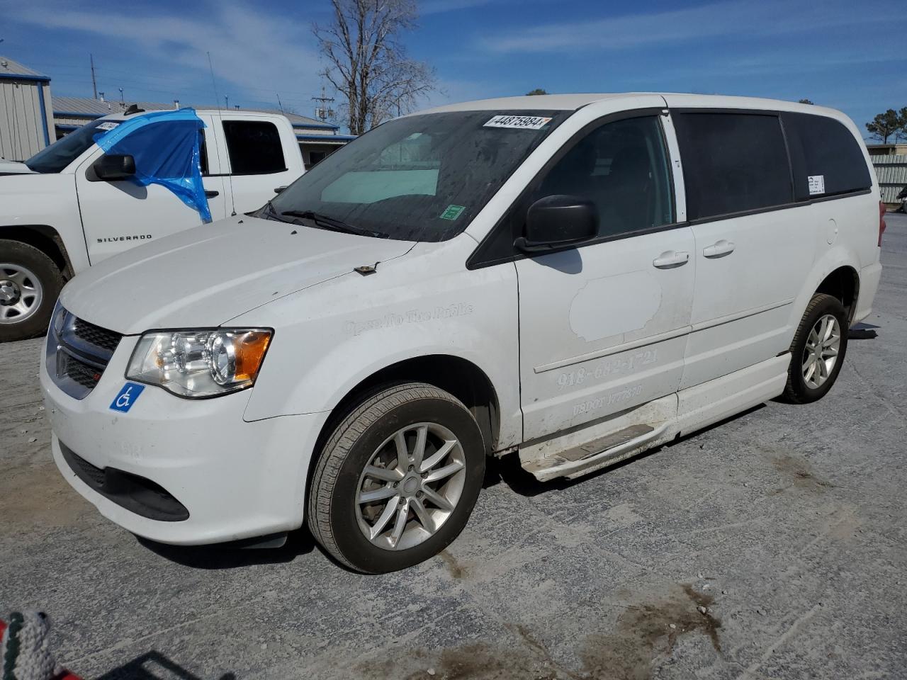 2015 DODGE GRAND CARA car image