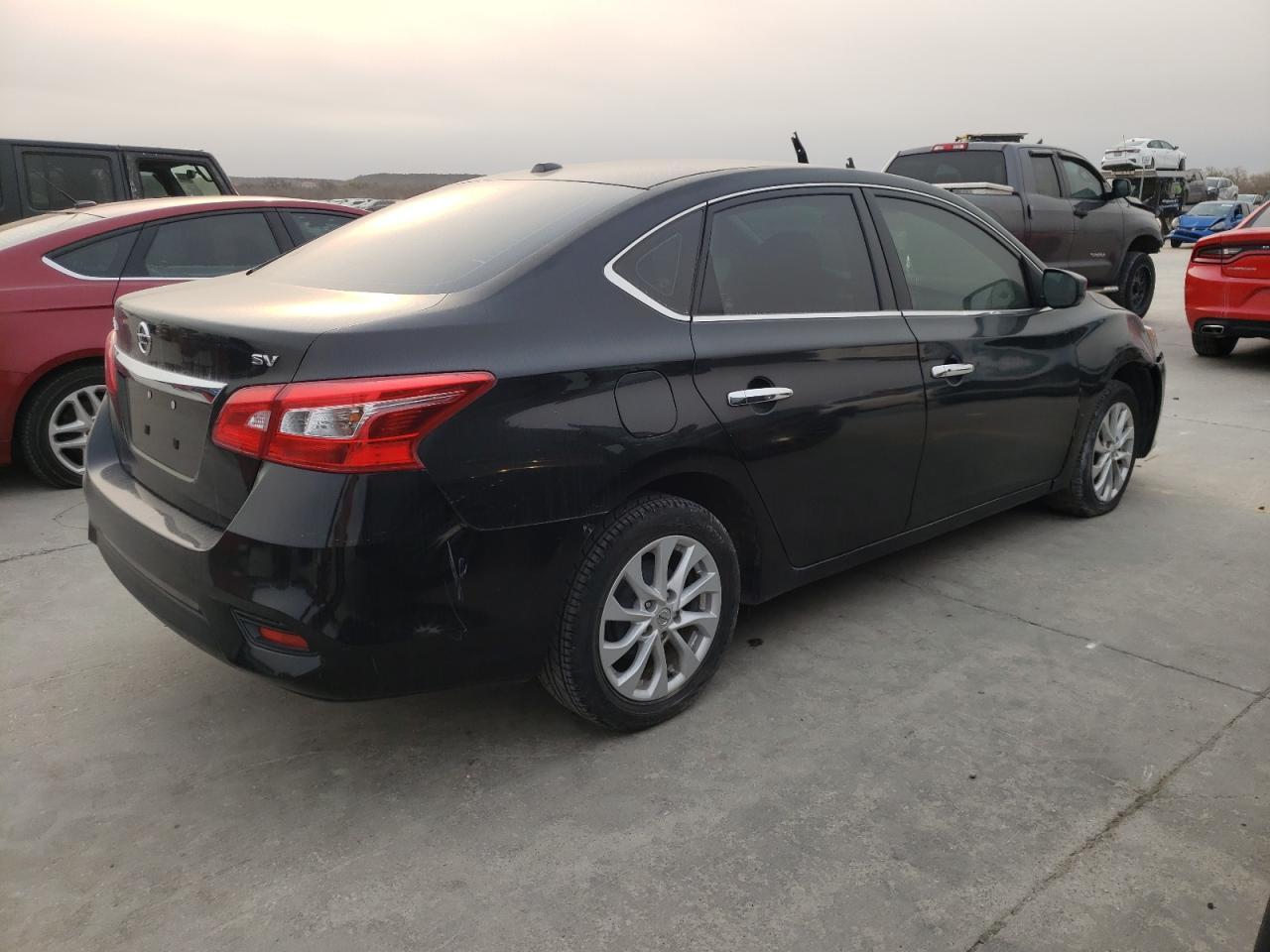 2018 NISSAN SENTRA S - Фото 3