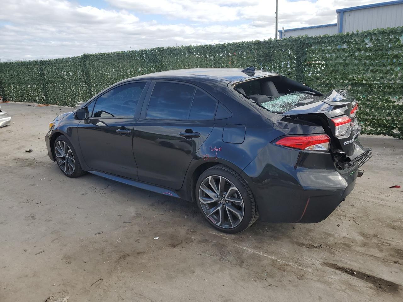 2022 TOYOTA COROLLA SE - Фото 2