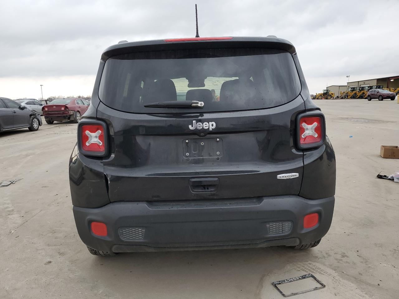 2018 JEEP RENEGADE L - Фото 6