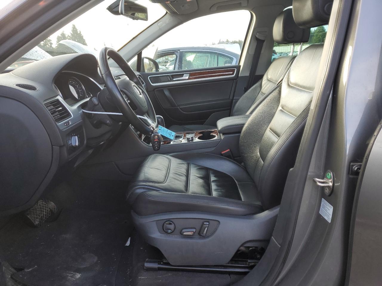 2014 VOLKSWAGEN TOUAREG V6 - Фото 7