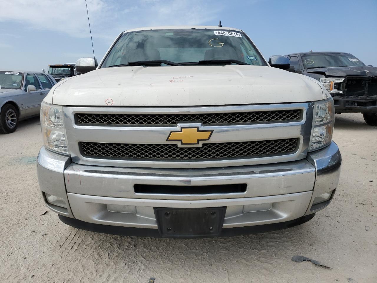 2013 CHEVROLET SILVERADO - Фото 5
