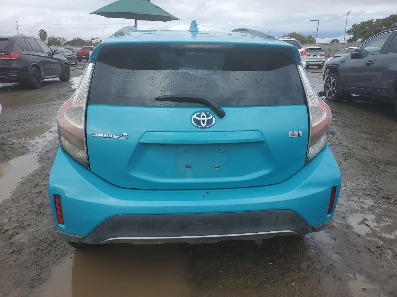 2018 TOYOTA PRIUS C - Image 6