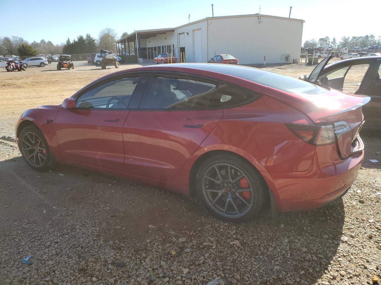 2022 TESLA MODEL 3 - Image 2
