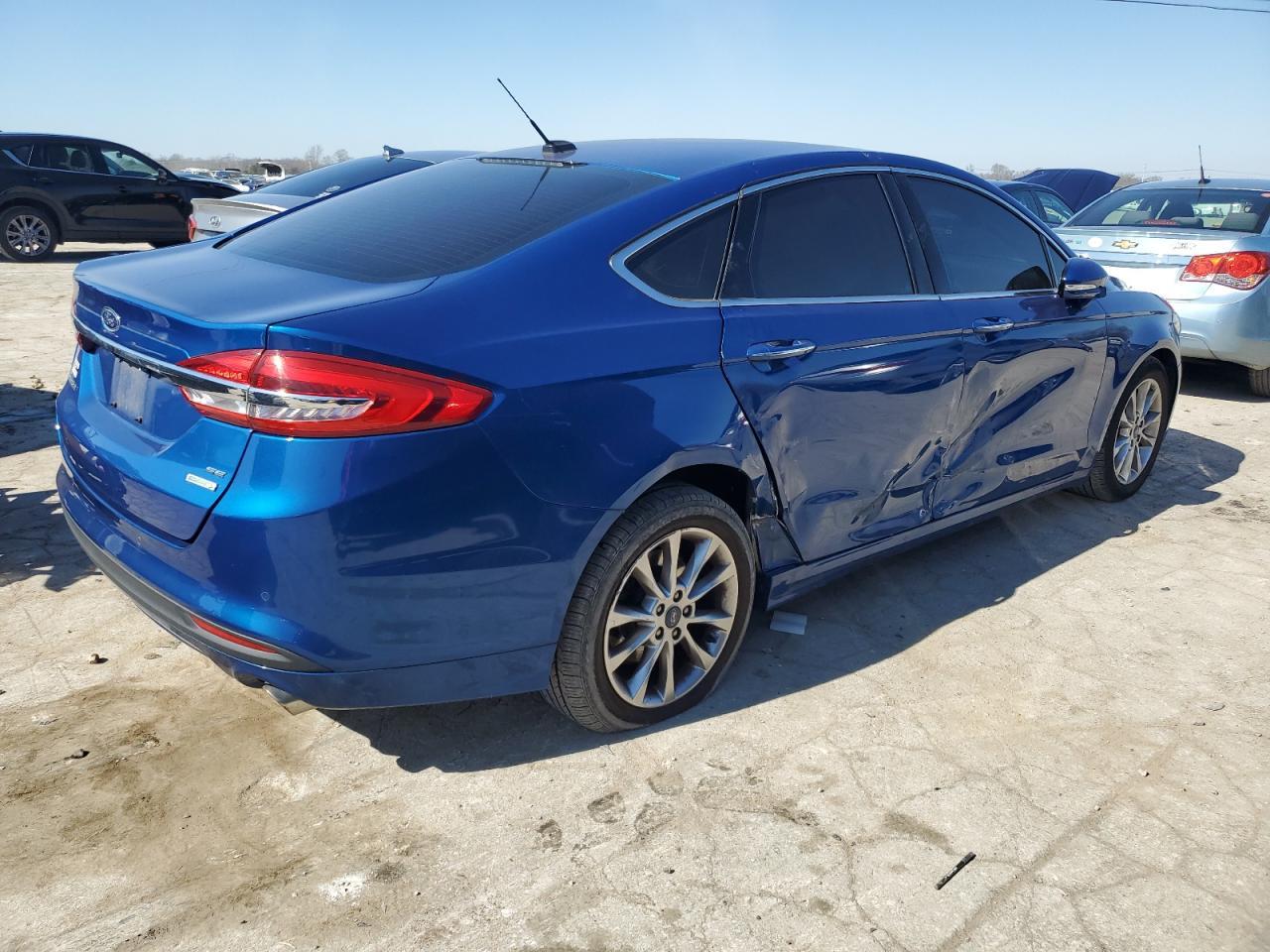 2017 FORD FUSION SE - Фото 3