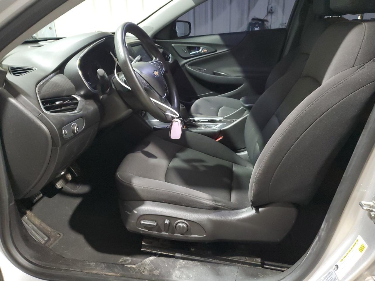 2017 CHEVROLET MALIBU LT - Image 7