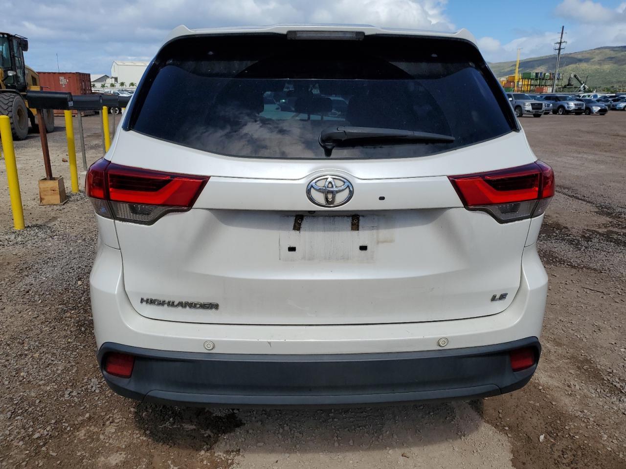 2018 TOYOTA HIGHLANDER - Фото 6