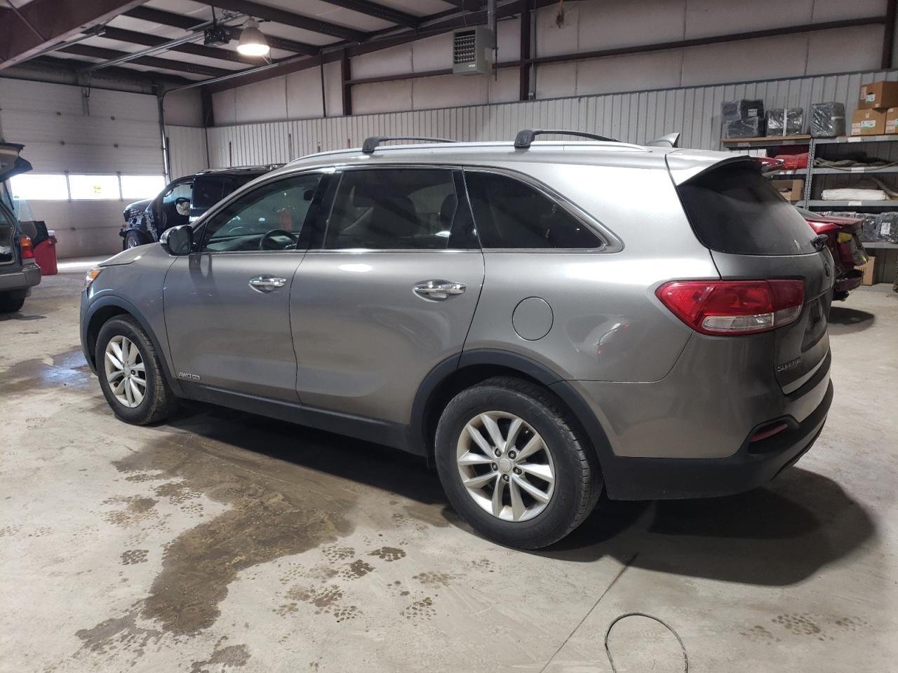 2016 KIA SORENTO LX - Image 2