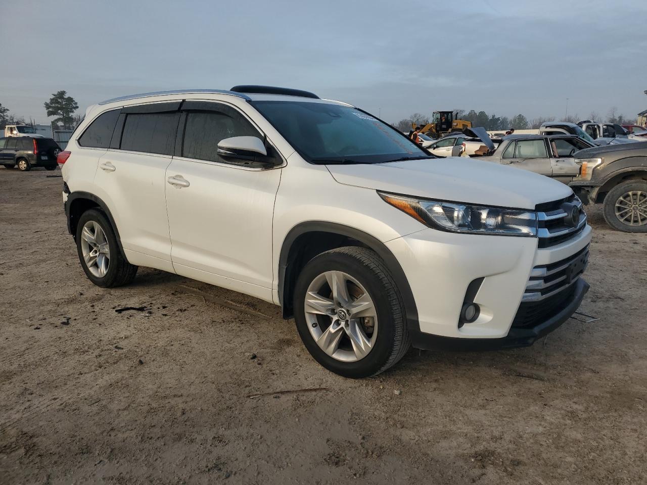 2018 TOYOTA HIGHLANDER - Фото 4