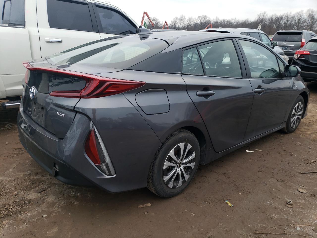 2022 TOYOTA PRIUS PRIM - Image 3