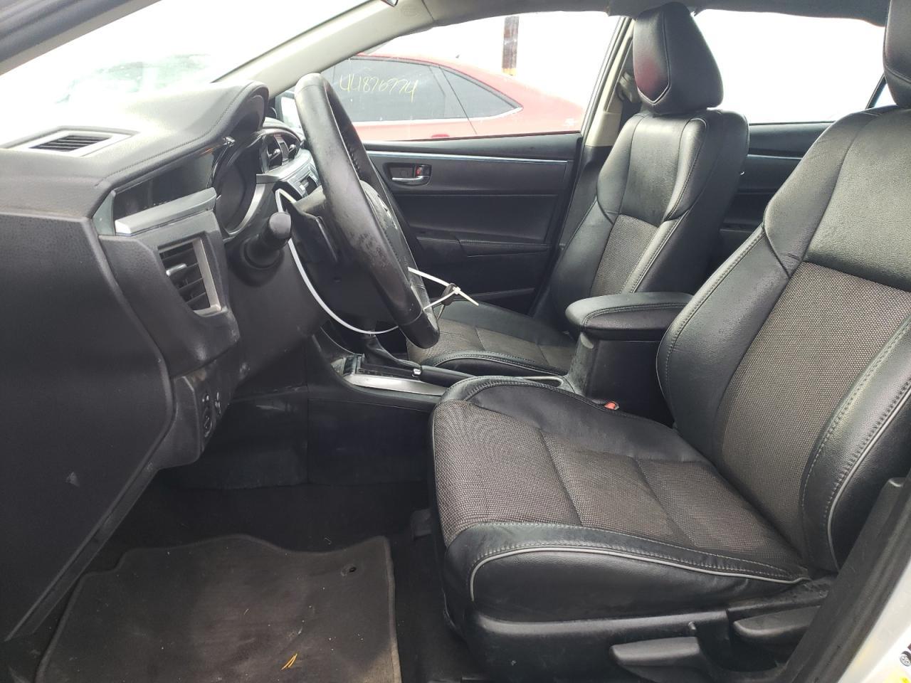 2015 TOYOTA COROLLA L - Фото 7