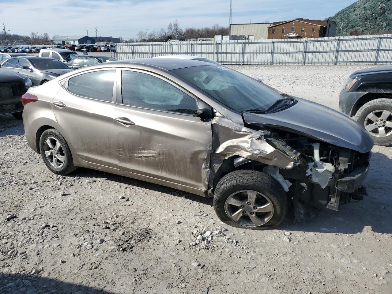 2014 HYUNDAI ELANTRA SE - Image 4