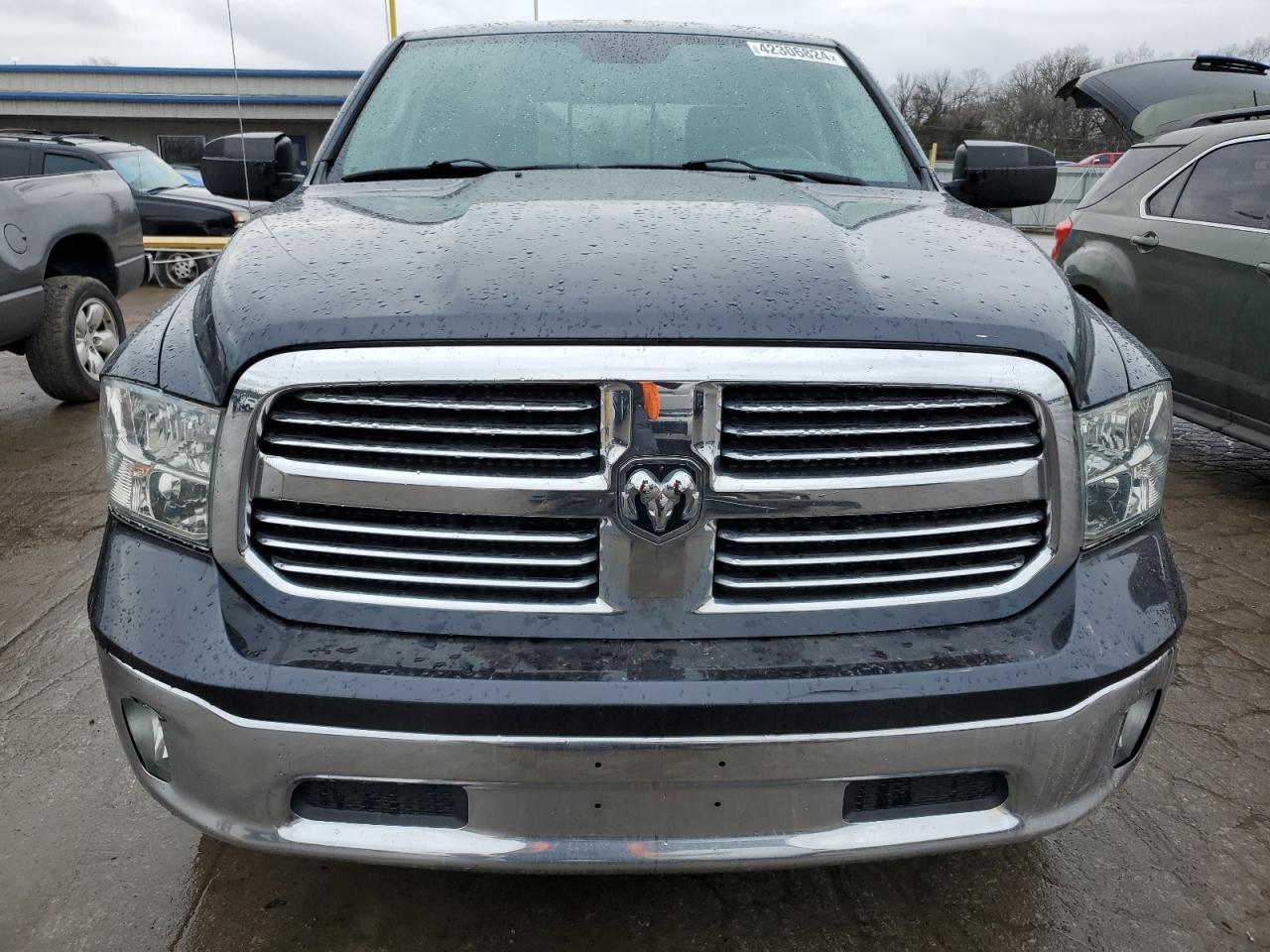 2015 RAM 1500 SLT - Фото 5