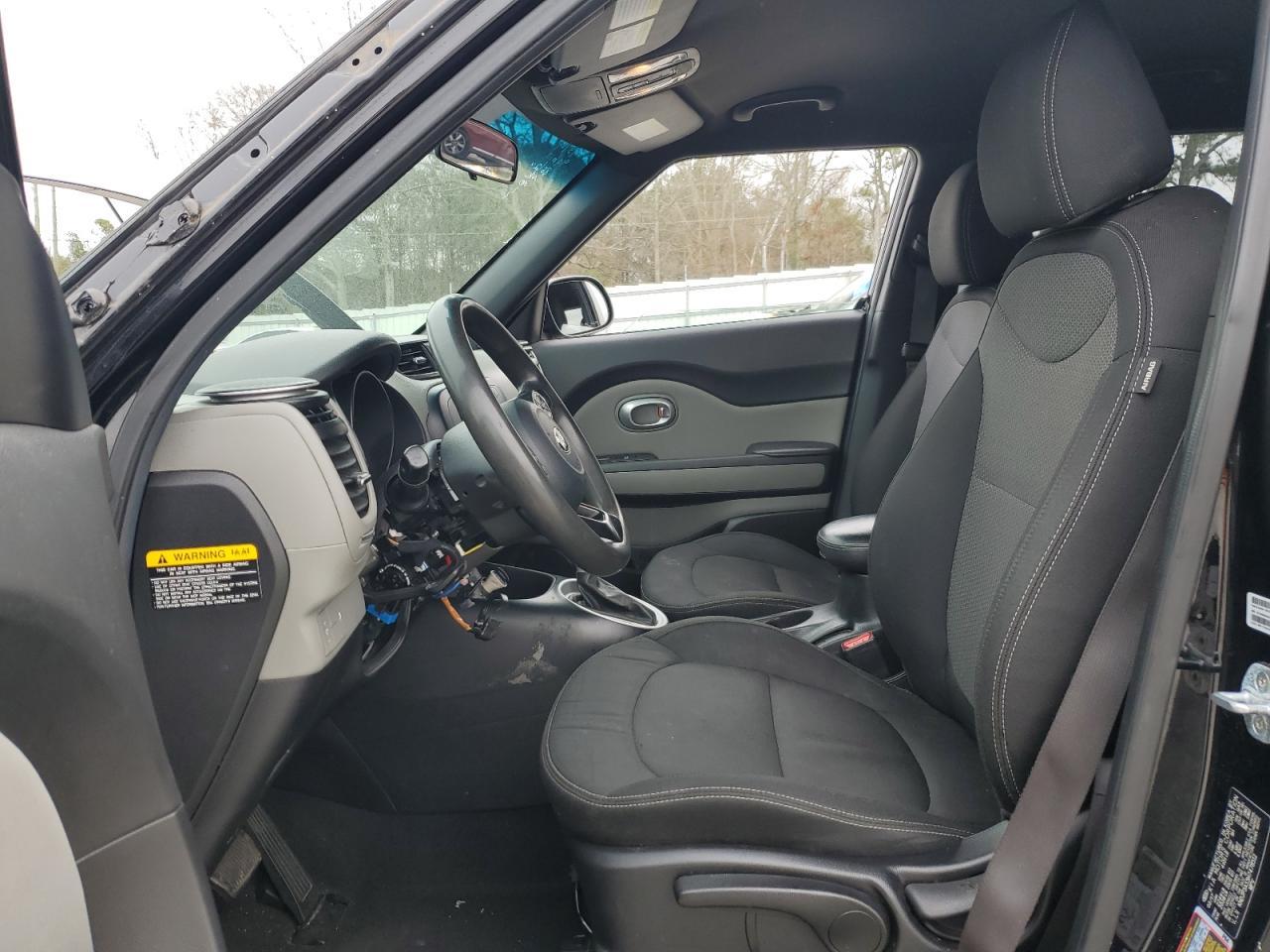 2017 KIA SOUL + - Фото 7