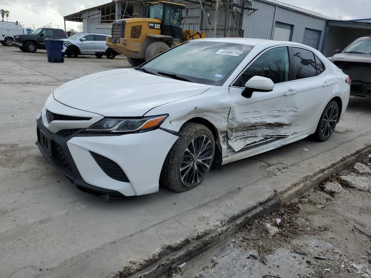 2019 TOYOTA CAMRY L