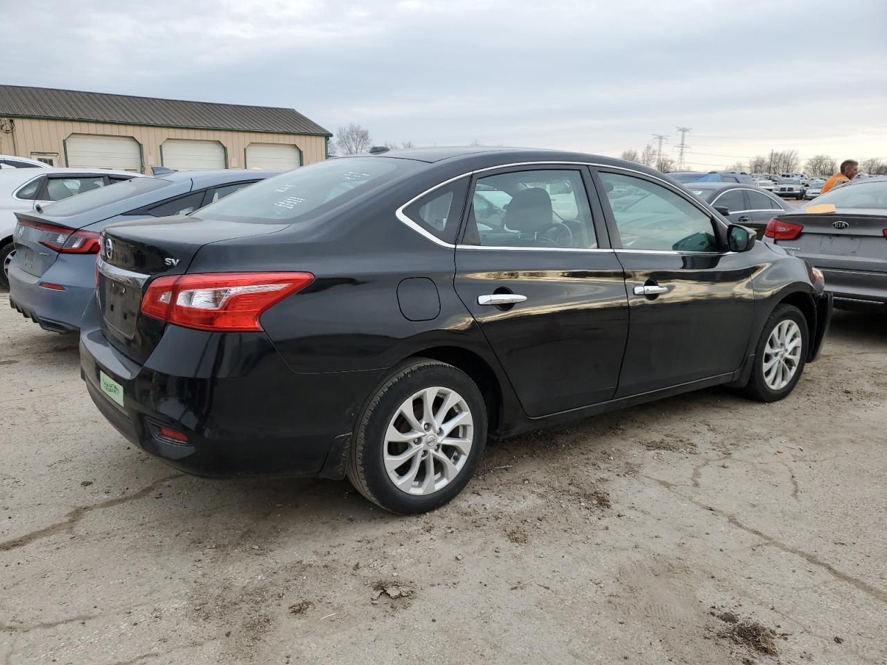 2018 NISSAN SENTRA S - Фото 3