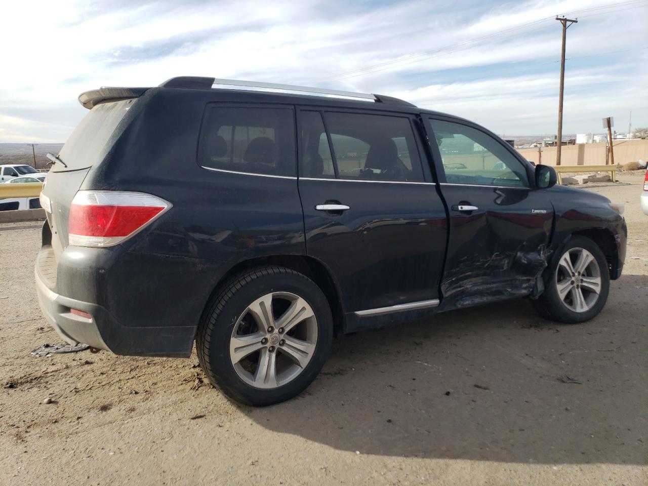 2012 TOYOTA HIGHLANDER - Image 3