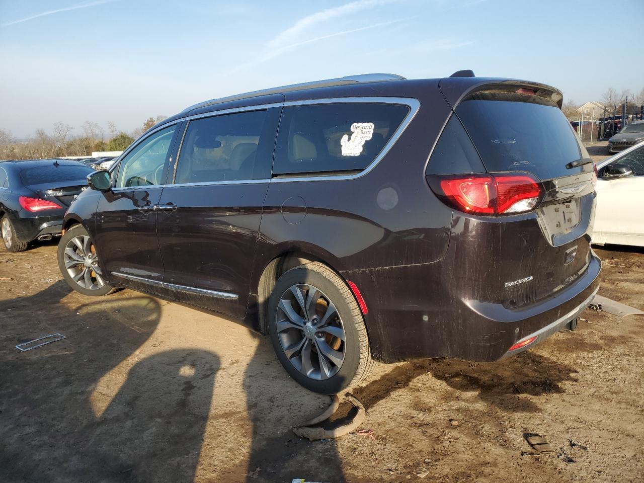 2017 CHRYSLER PACIFICA L - Image 2
