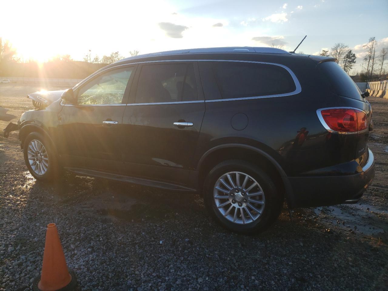 2011 BUICK ENCLAVE CX - Фото 2