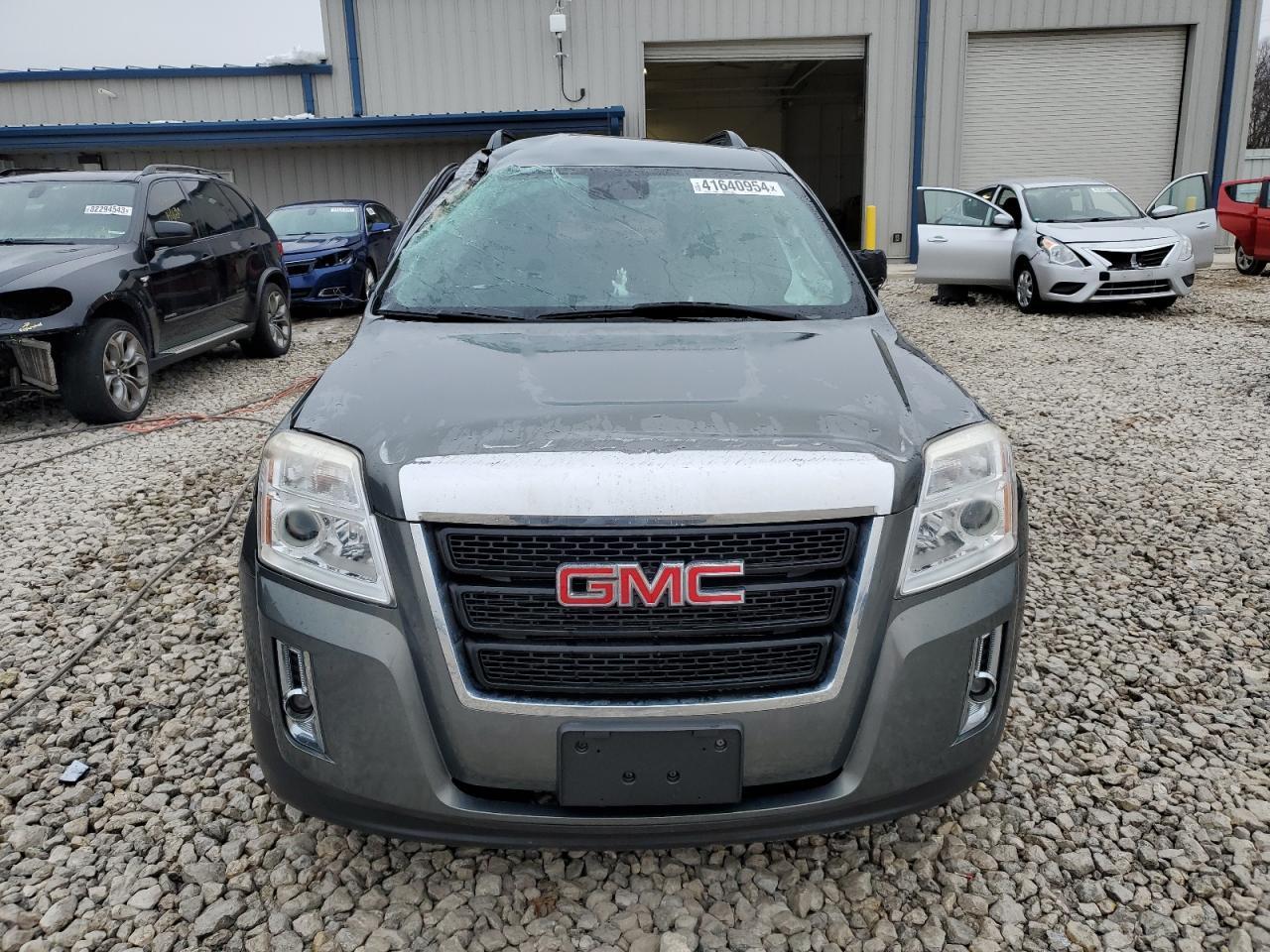 2013 GMC TERRAIN SL - Image 5
