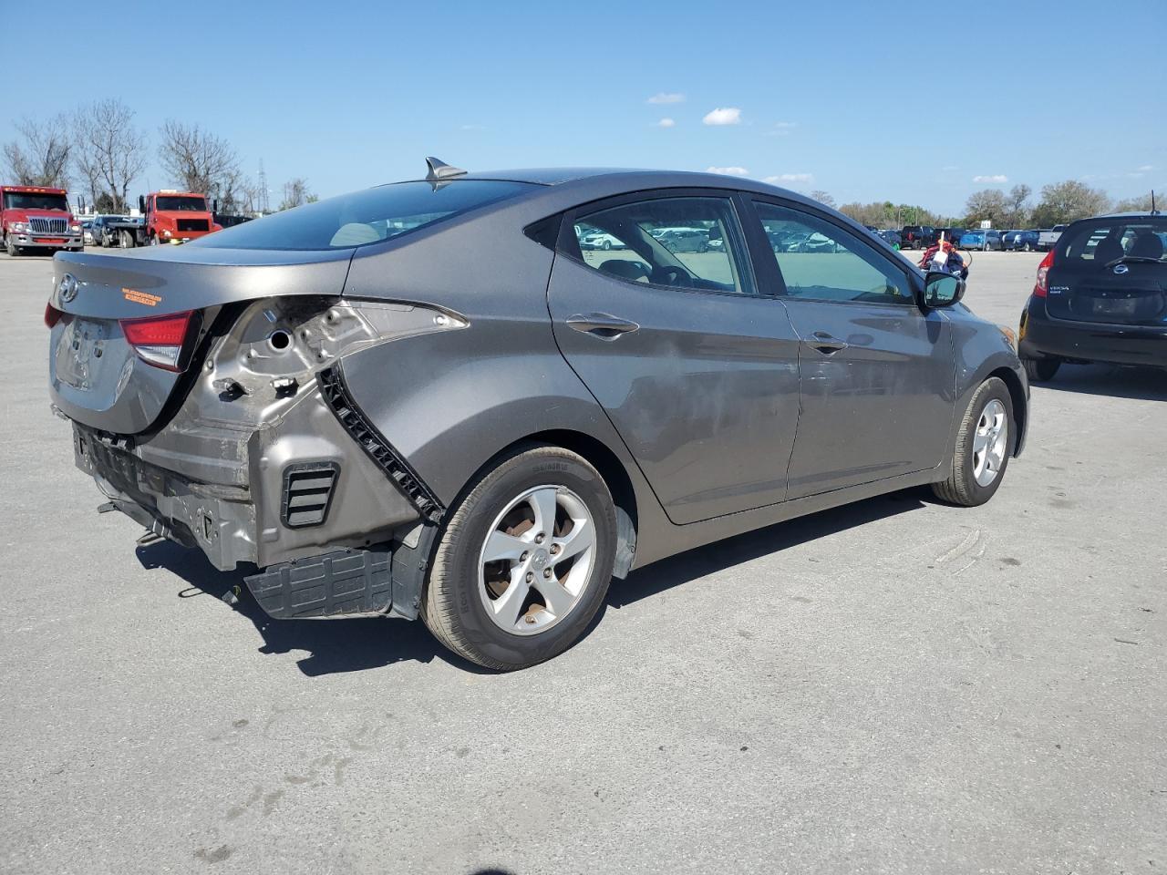 2014 HYUNDAI ELANTRA SE - Image 3