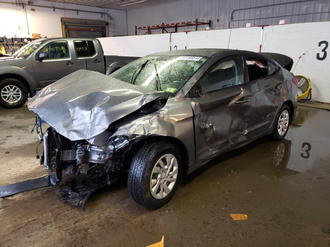 2018 HYUNDAI ELANTRA SE