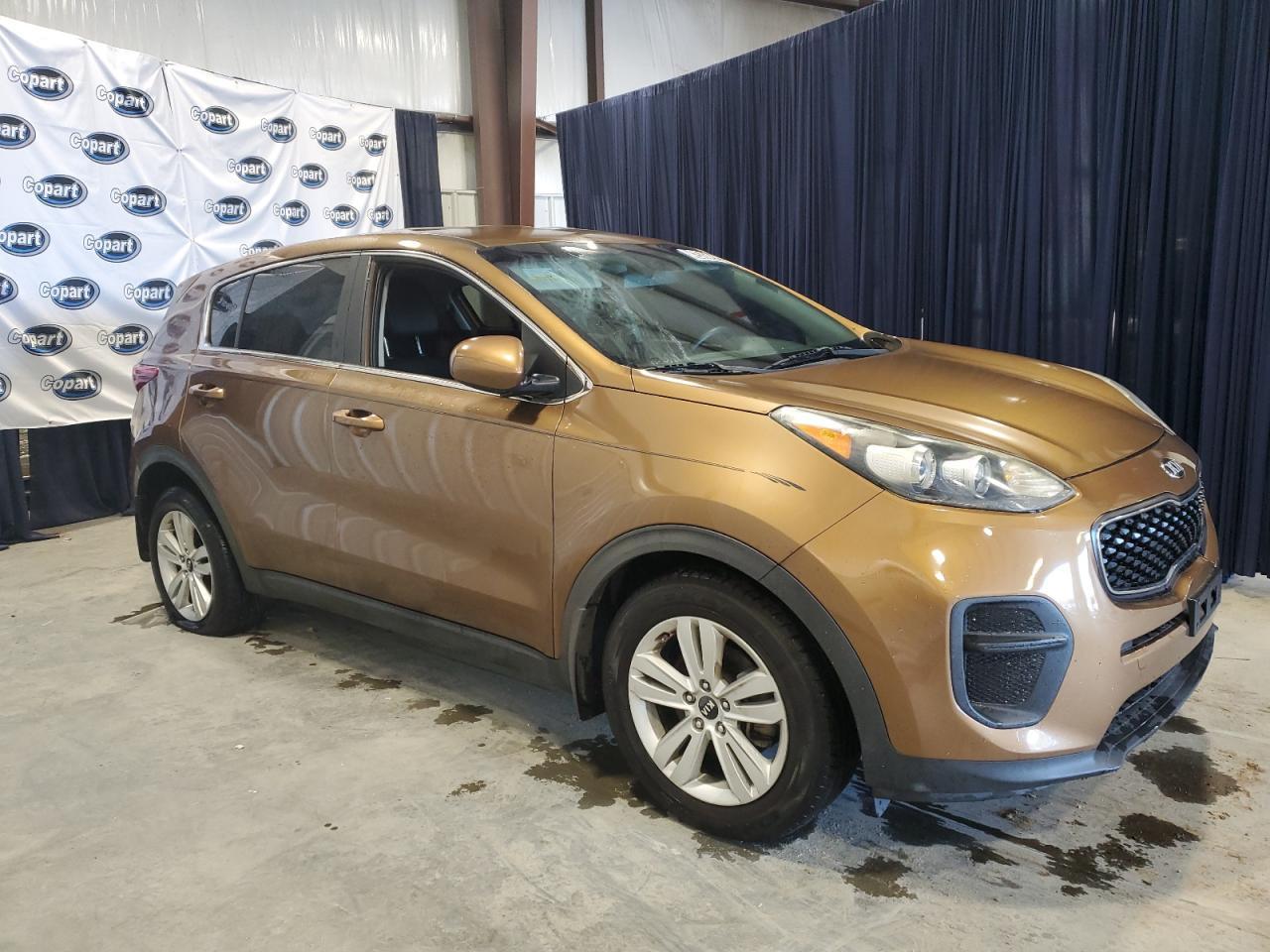 2017 KIA SPORTAGE L - Image 4