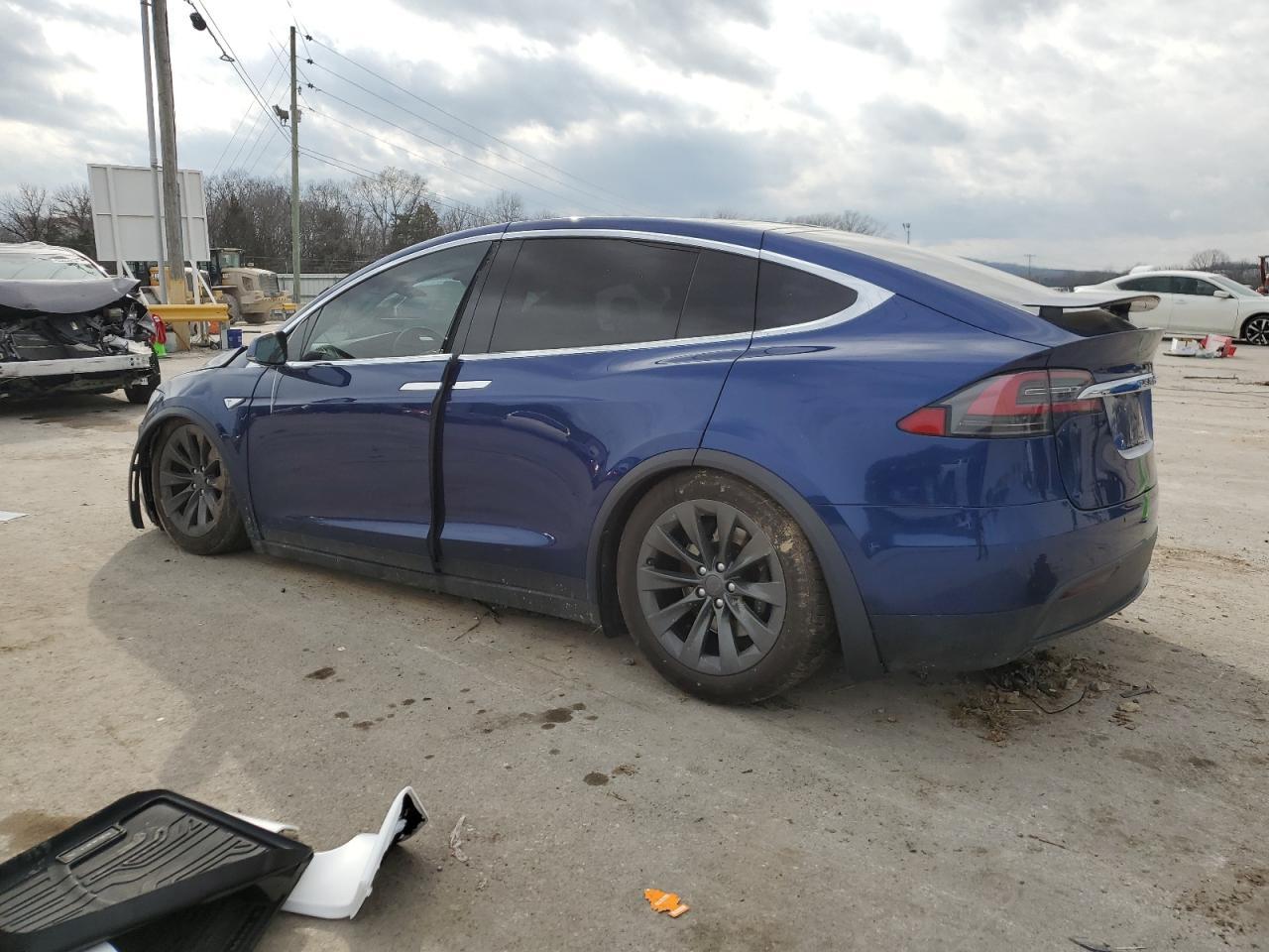 2016 TESLA MODEL X - Image 2
