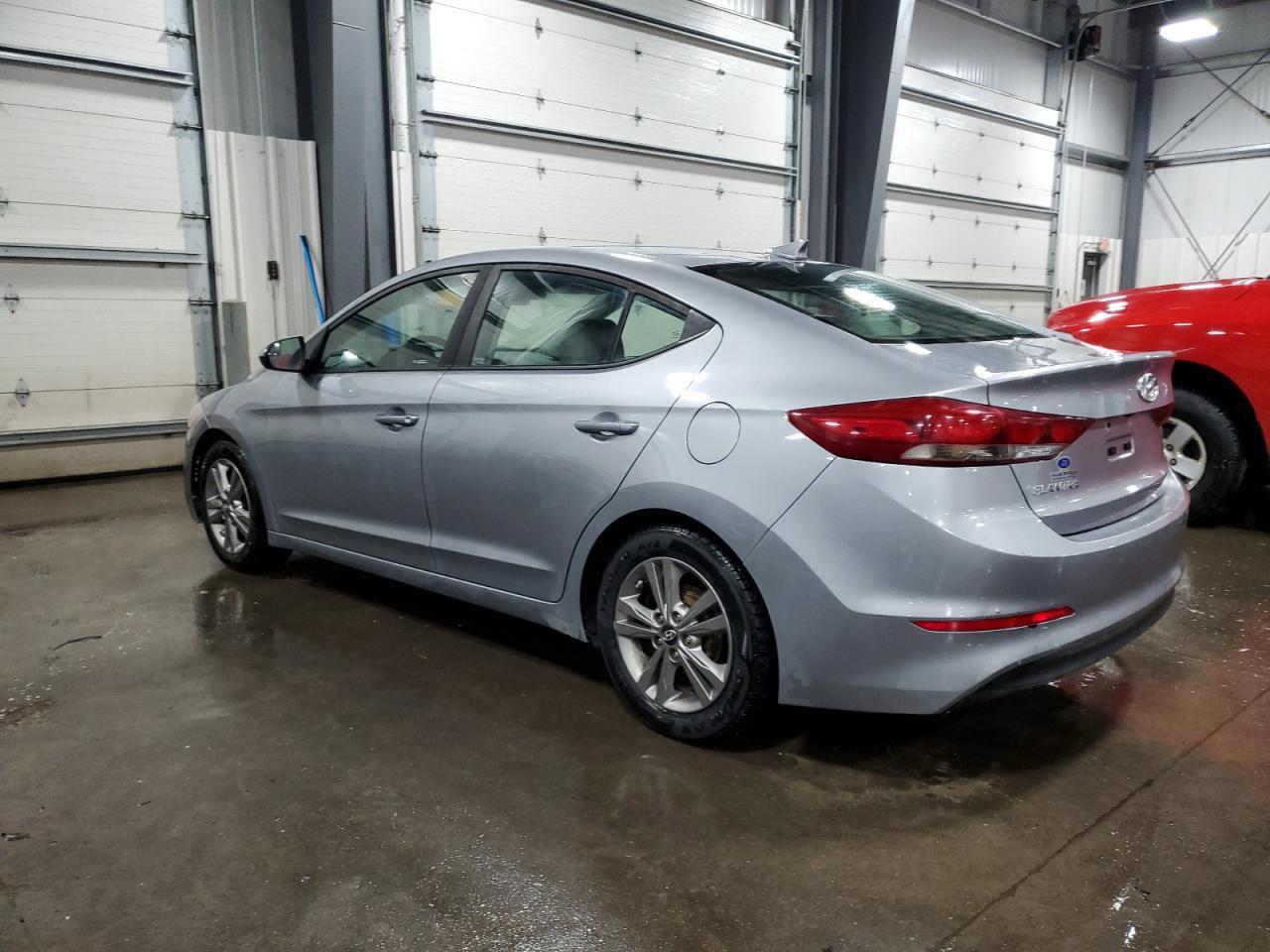 2017 HYUNDAI ELANTRA SE - Фото 2