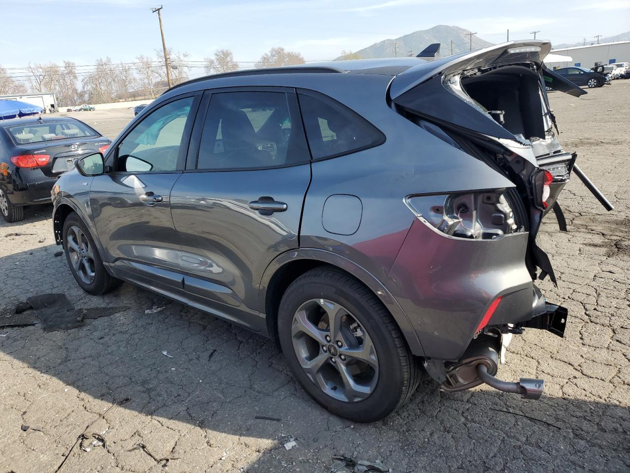 2023 FORD ESCAPE ST - Фото 2