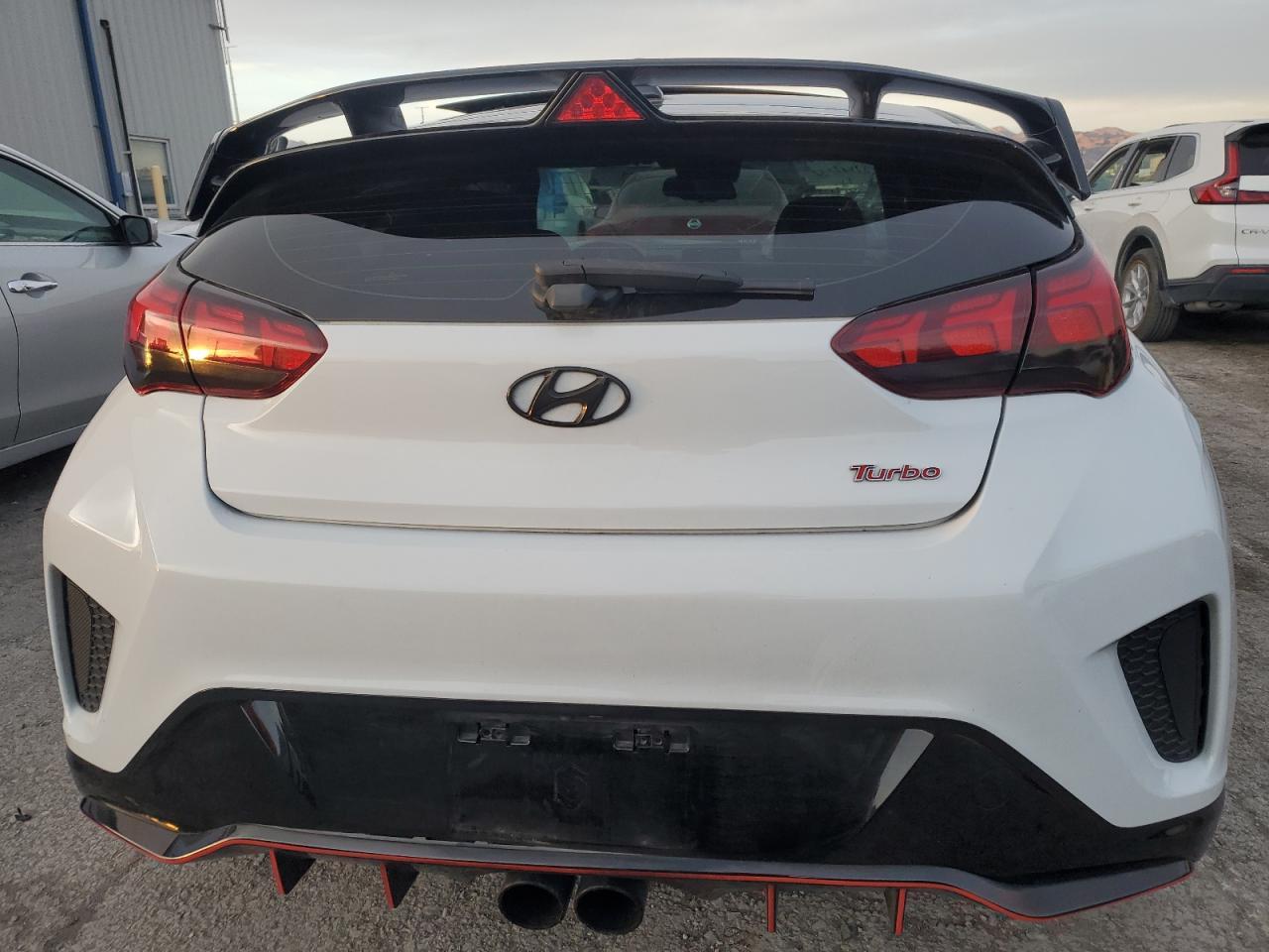 2019 HYUNDAI VELOSTER T - Фото 6
