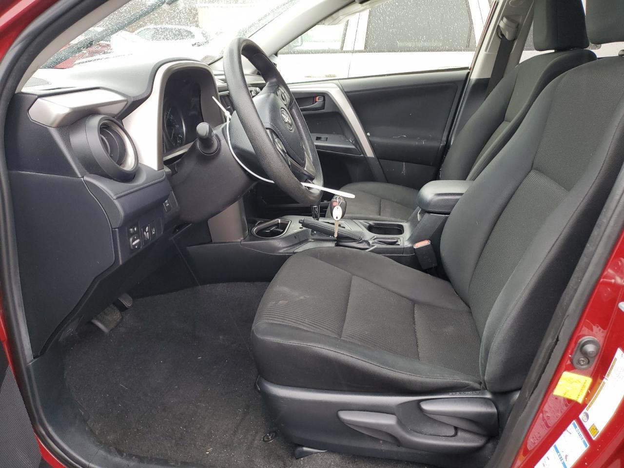 2018 TOYOTA RAV4 LE - Фото 7