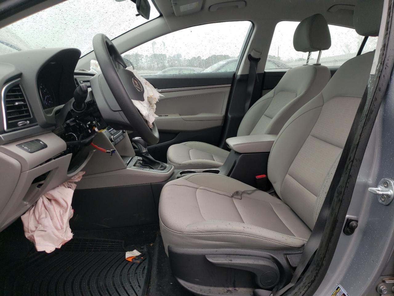 2017 HYUNDAI ELANTRA SE - Фото 7