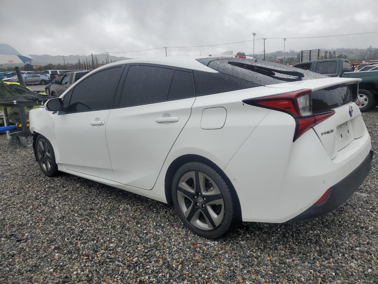 2019 TOYOTA PRIUS - Image 2
