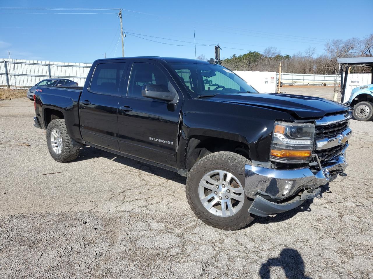 2017 CHEVROLET SILVERADO - Фото 4